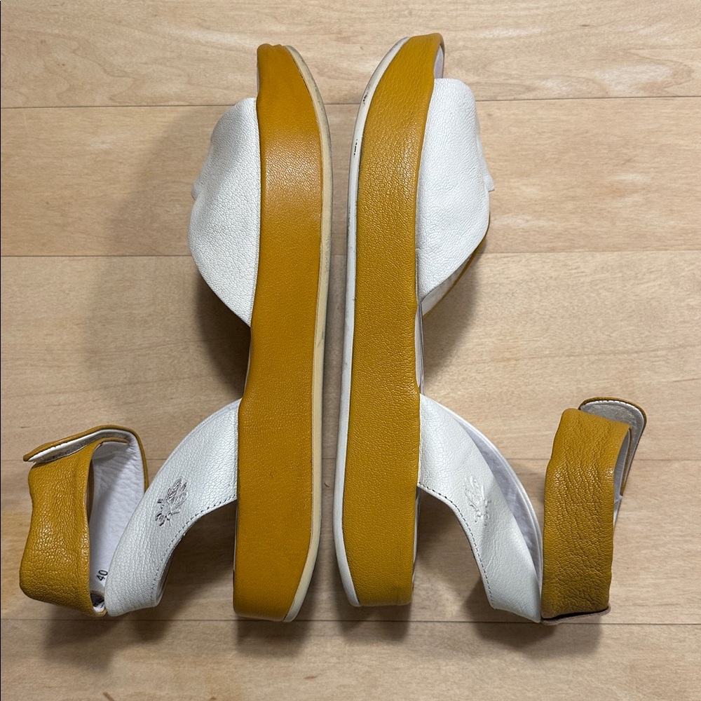 Fly London Sandals Sz 40 - Picture 3 of 5